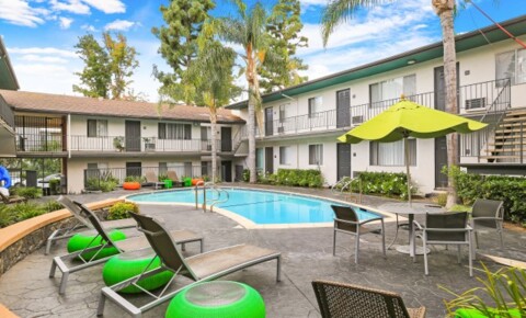 Apartments Near Academy of Esthetics and Cosmetology Big Promotion Available - Fully-furnished student/intern housing for Academy of Esthetics and Cosmetology Students in San Fernando, CA