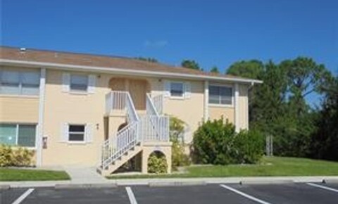 Apartments Near Florida The PINES of Deep Creek available for seasonal Rental 2025 for Florida Students in , FL