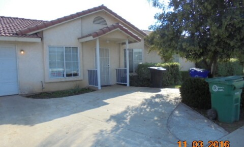 Apartments Near Porterville 1986 W. Roby Ave for Porterville Students in Porterville, CA