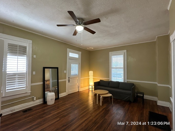3 Bedroom/2 bath Overton Square Now Available for Lease 32 N. Cooper Street