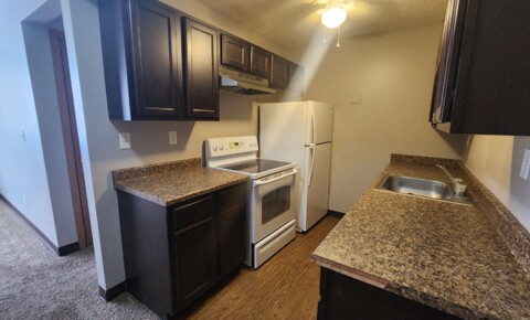 Apartments Near Des Moines 3720 Martin Luther King Jr Pkwy for Des Moines Students in Des Moines, IA