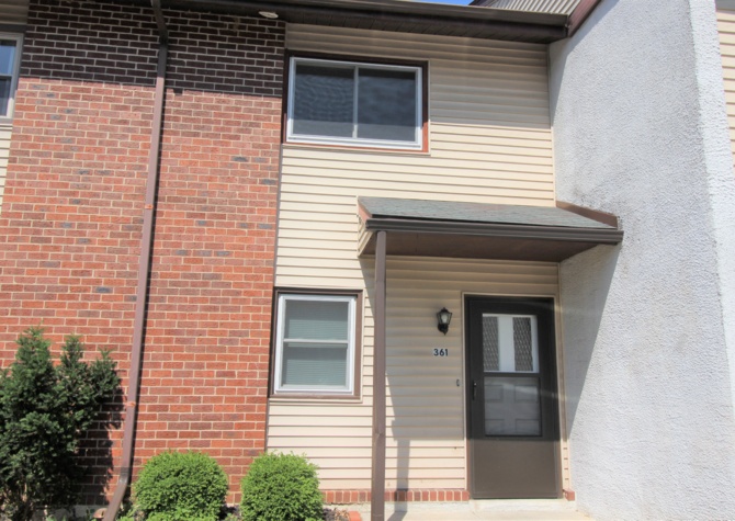 Houses Near 361 Greenland Drive, Lancaster $1350/Month - Townhouse