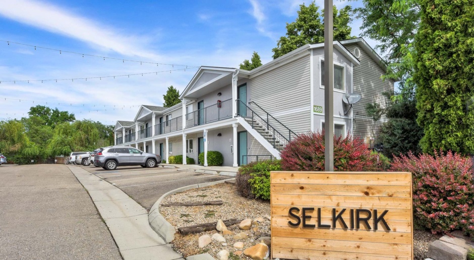 Selkirk Apartments 