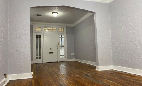 Houses Near Dillard Beautiful recently renovated 2 Br Apartment. for Dillard University Students in New Orleans, LA