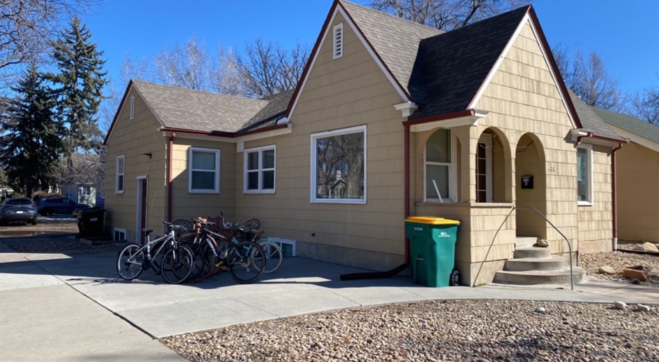 STUDENTS WELCOME! Basement Duplex Apartment in Old Town Ft. Collins!