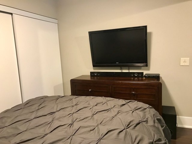 Beautiful updated 1 Bedroom