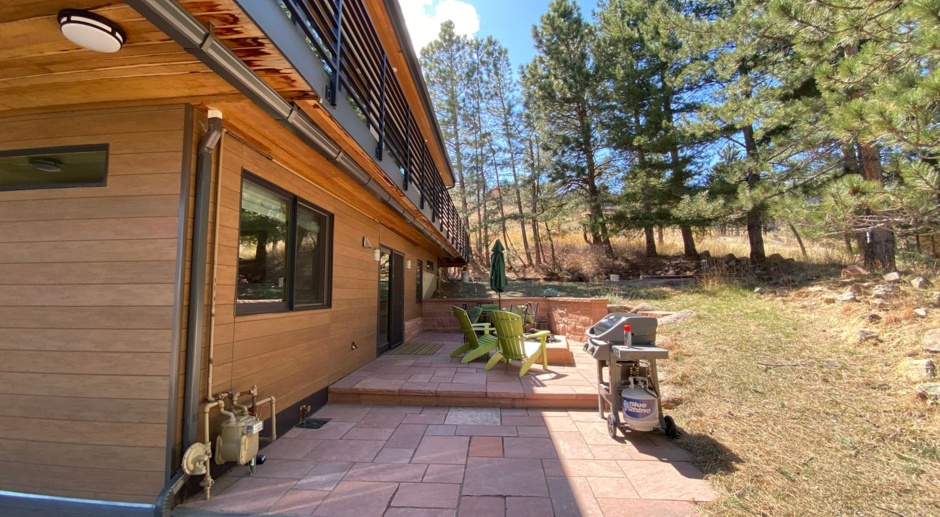 3 Bed 4 Bath Home on in South Boulder.  