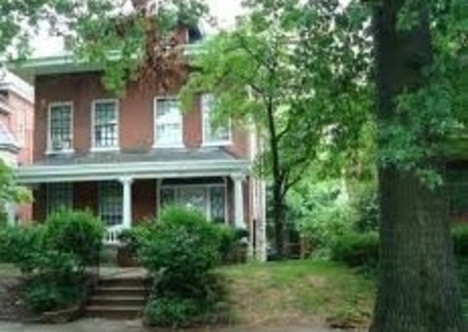 Houses Near Cherokee Road-Gorgeous 2 Bedroom Apartment In The Highlands Near Parks
