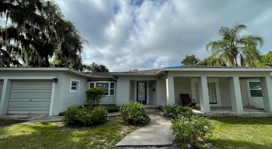 Beautiful 3 Bed / 2 Bath Home FOR RENT in Winter Park!