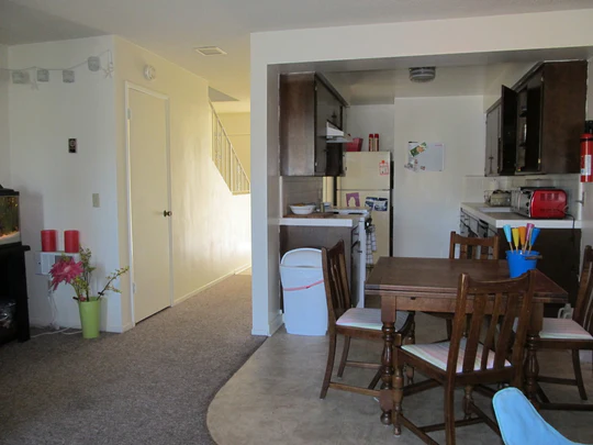 Apartments Near California Room Available in Townhouse for California Students in , CA