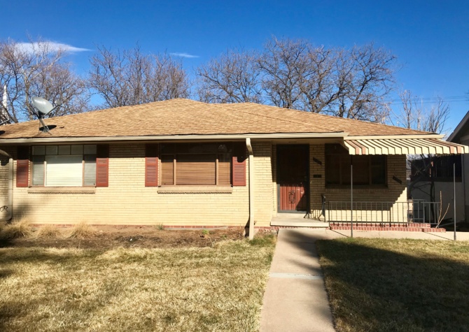 Houses Near Newly Updated - 2 Bedroom/ 1 Bath