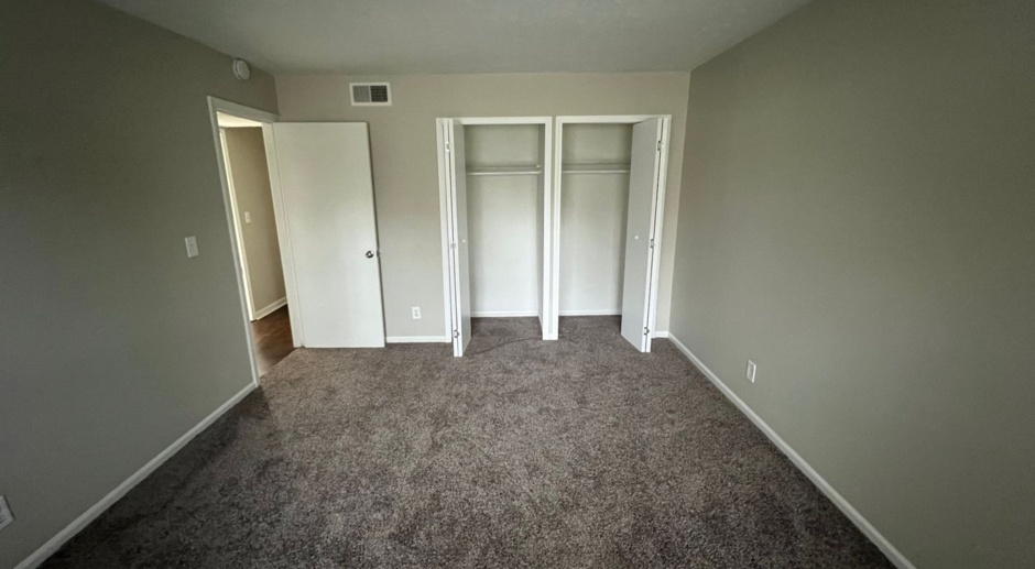 RENT DROP!!! 2bd/1ba Apartment in Clarksville Indiana Now Available!