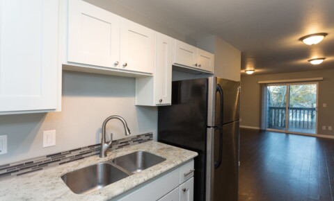 Apartments Near UP 12225LONG for University of Portland Students in Portland, OR