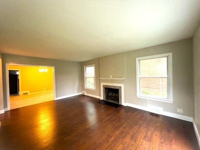 2 bedrooms newly renovated with AC walk to John Carroll