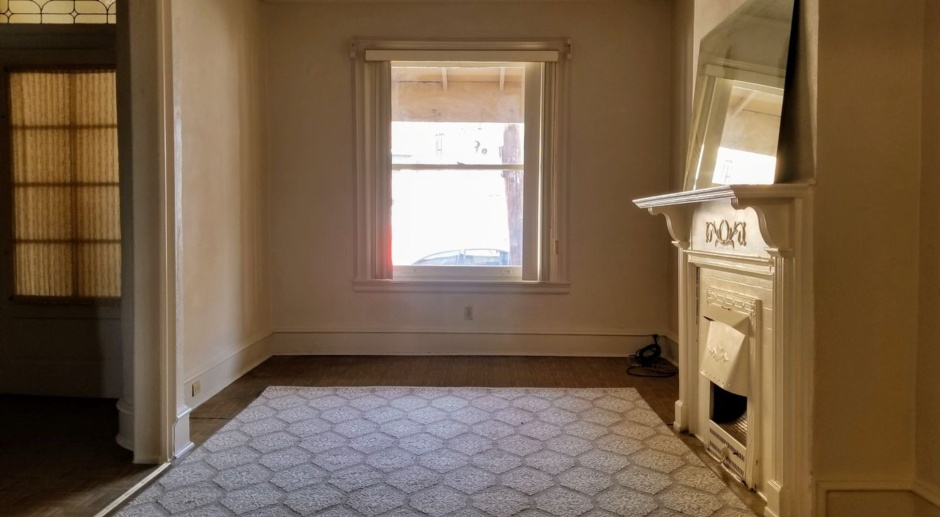 Spacious Three Bedroom in Oakland! Decorative Fireplaces & Lots Of Natural Light! Call Today! 