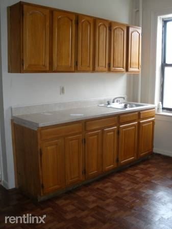 Nice 2 Bed Apt in Well Maintained Bldg - Cats Ok- Located in Mt. Vernon / Perfect for Commuters
