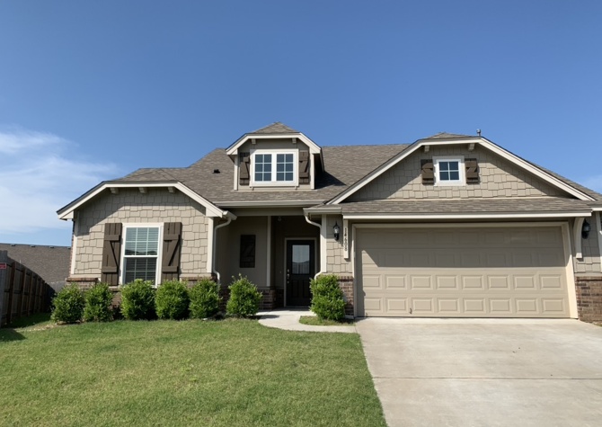 Houses Near 14608 E 114th St N - AVAILABLE MAY 1st! 3/2/2 in Owasso, Lake Valley