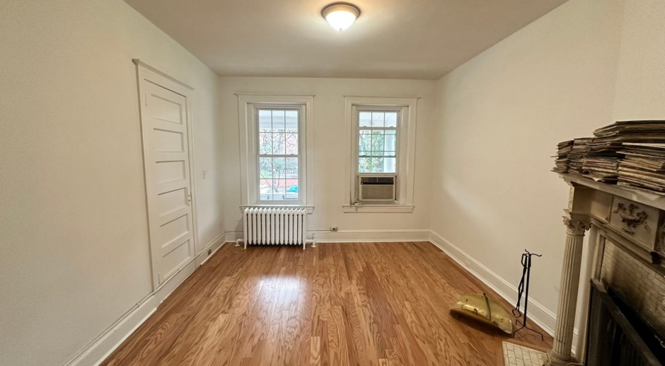 Stylish and Renovated 1BR, 1BA Condo Nestled in the Heart of Mt. Pleasant 