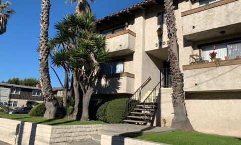 Apartments Near LMU 3702 Hughes for Loyola Marymount University Students in Los Angeles, CA