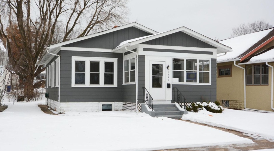 Half a Block Away from Macalester 4 bed 2 bath home