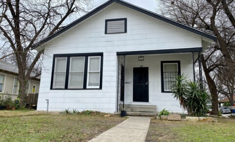Houses Near Excel Learning Center-San Antonio South Downtown Rental walking distance to coffee shop, gym and brewery. for Excel Learning Center-San Antonio South Students in San Antonio, TX