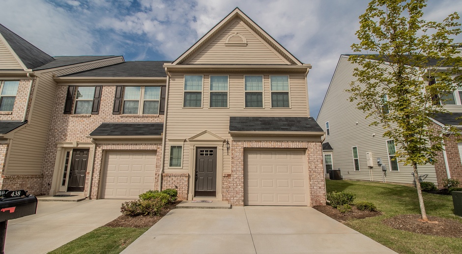 End unit Townhome located in the Townes at Cardinal Creek subdivision.