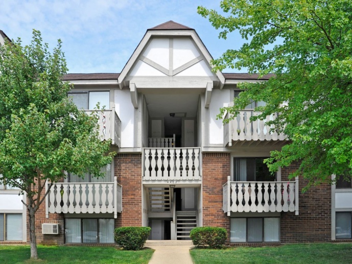 Eastgate Woods Apartments