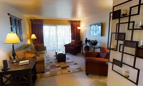 Apartments Near COD 7330 Fairmount Ave for College of DuPage Students in Glen Ellyn, IL