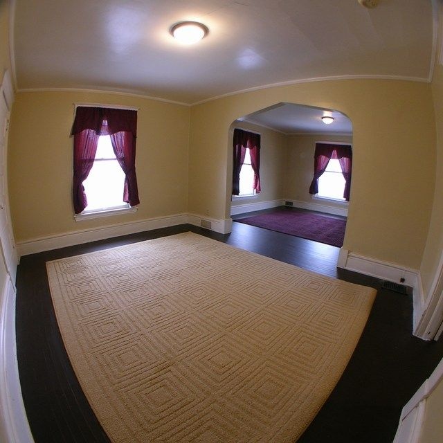 2 Bed UPPER Apt Available 944b488