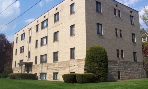 Apartments Near Duquesne 819 College Avenue for Duquesne University Students in Pittsburgh, PA