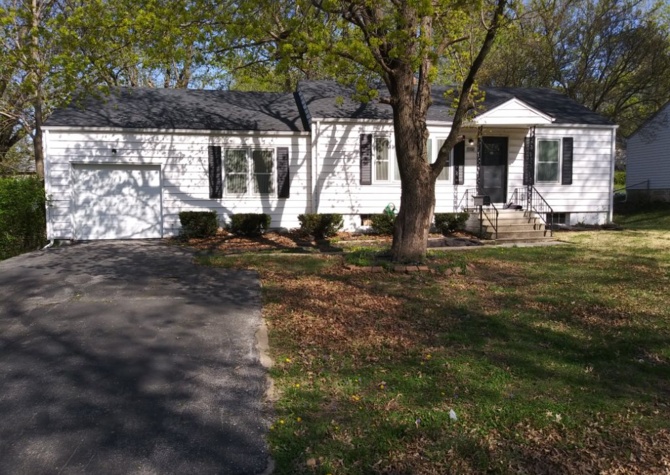 Houses Near 5329 Willow Ave, Raytown MO