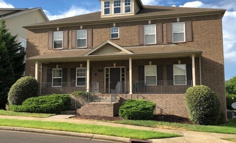 Houses Near Williamson Christian College 2 Bed, 2 Bath Condo with Tandem Garage for Williamson Christian College Students in Franklin, TN