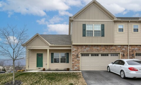 Houses Near Grantham 4/BR luxury carriage home for rent.  for Grantham Students in Grantham, PA