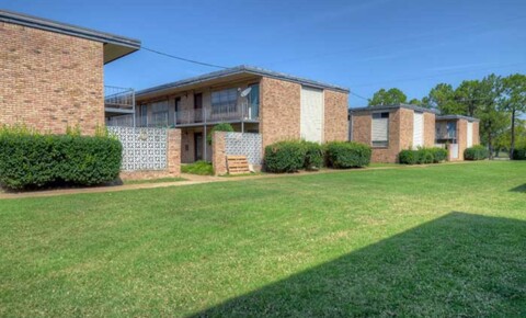 Apartments Near CBU University Gardens Manor for Christian Brothers University Students in Memphis, TN