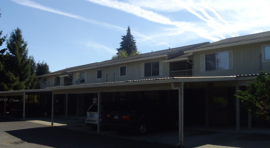 Exceptional 2 bed 1 bath apartment home located in a quiet, comfortable and friendly community.