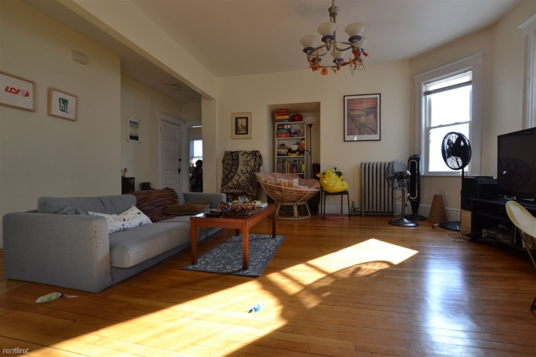 335 Faneuil St # 3DB