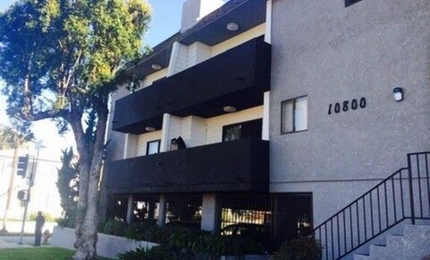 Apartments Near Woodland Hills JYS Palms for Woodland Hills Students in Woodland Hills, CA