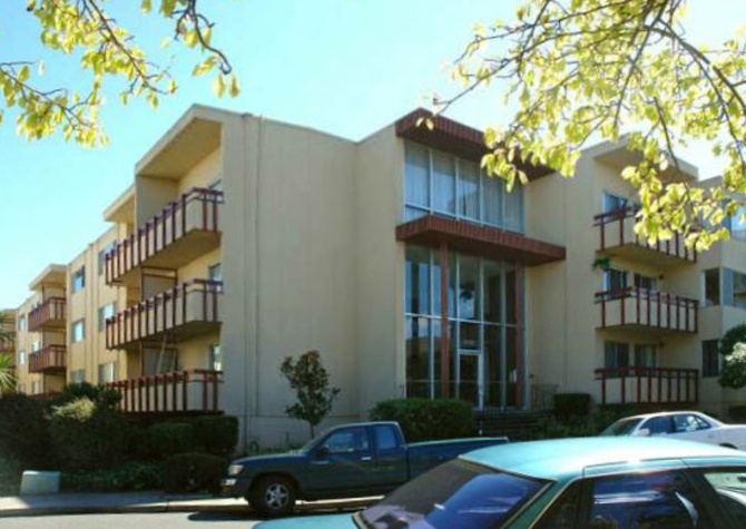 Houses Near Fully Renovated 1BD/1BA Apartment in a Beautiful Residential Area of Burlingame