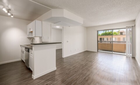 Apartments Near WMU 1725 Grismer Ave for World Mission University Students in Los Angeles, CA