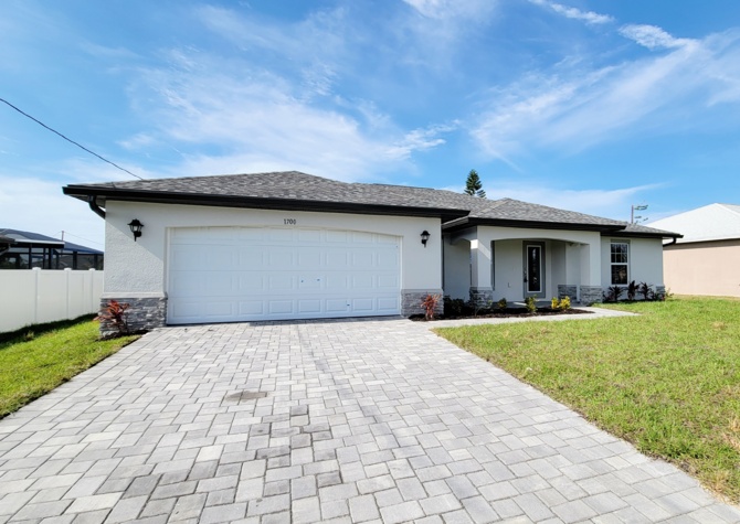 Houses Near 1700 NW 6th Ave ~ NEW BUILD, 4 Bed Cape Coral Home