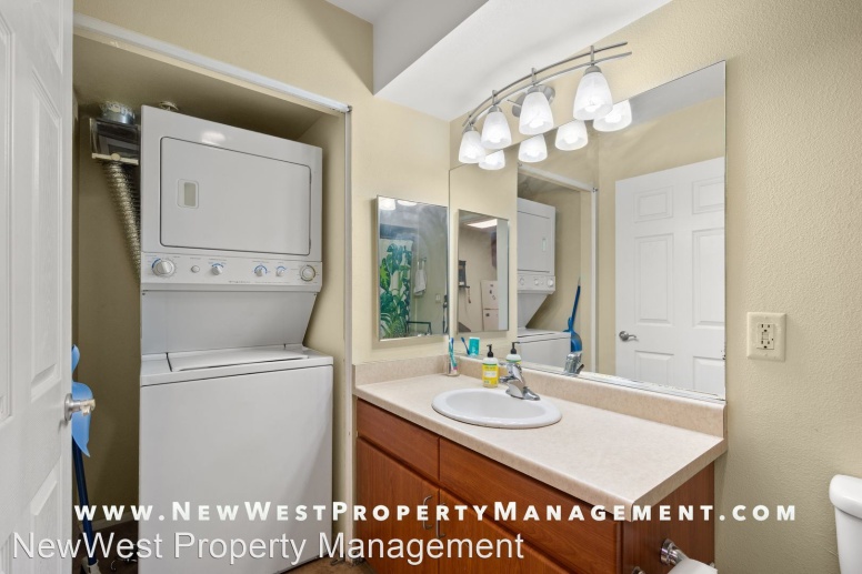 Charming Little Italy 1 Bedroom at Portico!
