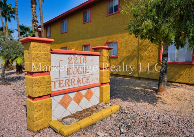 Houses Near 2Bed/1Bath Apt. at Cactus/Cave Creek -- Ready for Immediate Move In!