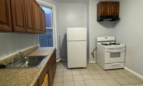 Apartments Near NJCU 117 Grant Ave for New Jersey City University Students in Jersey City, NJ