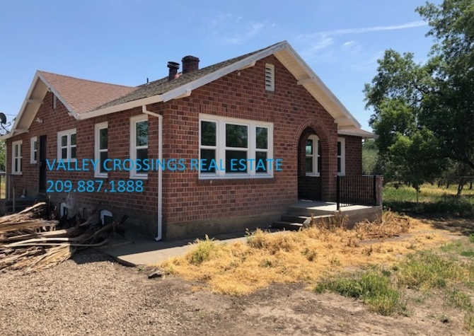 Houses Near 3 bed/2 bath-Linden Unified- Rural Stockton