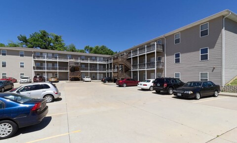 Apartments Near Southeast N Frederick 915 for Southeast Missouri State University Students in Cape Girardeau, MO