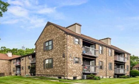 Apartments Near Toms River 1255 Route 166 for Toms River Students in Toms River, NJ