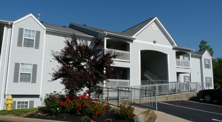 Galbraith Pointe Apartments and Townhomes