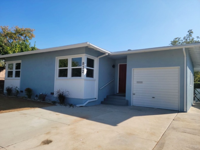 Welcome Home to your Newly Renovated 2 Bedroom House with POOL & PARKING!