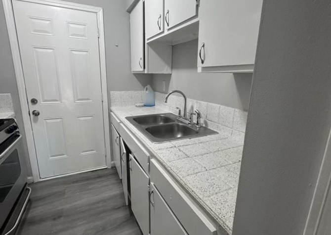 Apartments Near 2 Bedroom Duplex(Historic Westview Community) - (Ask About Move in Specials)