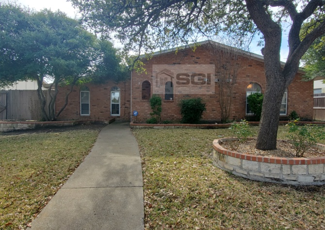 Houses Near Great Central Plano Home!